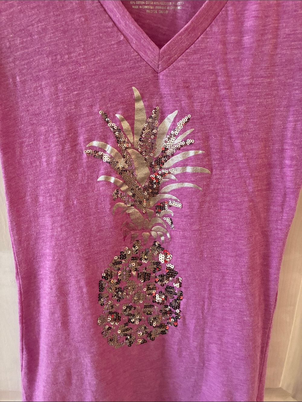 Aeropostale V-Neck T-shirt with Sequin Pineapple - Picture 2 of 4